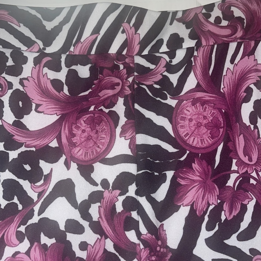 Printed Ruffle Bellbottom Pants - Picture 5 of 6